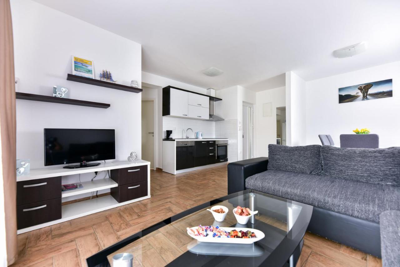 Apartments Villa Visnjik Zadar Bagian luar foto
